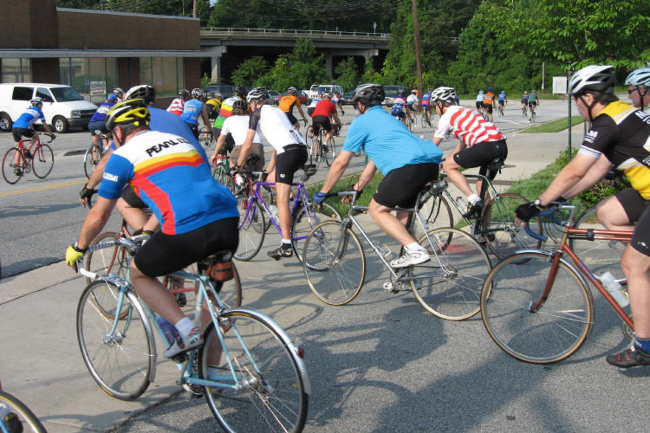 Classic Rendezvous Weekend: Friday fixie/vintage ride